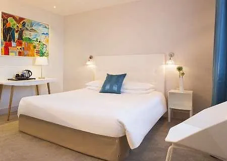 Escale Oceania Brest Hotel