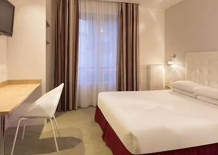 Escale Oceania Brest 3*