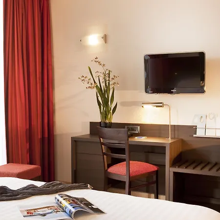 Escale Oceania Brest Hotel 3*
