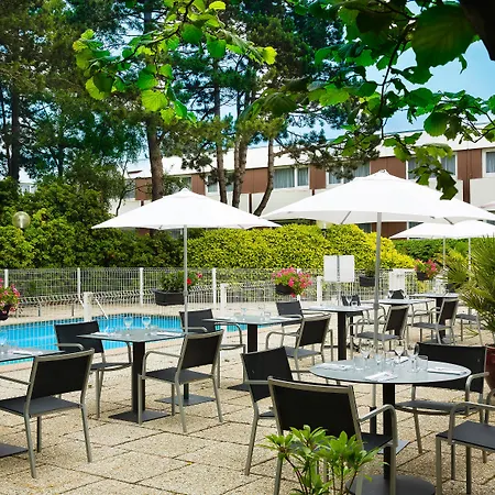 Escale Oceania Brest 3*