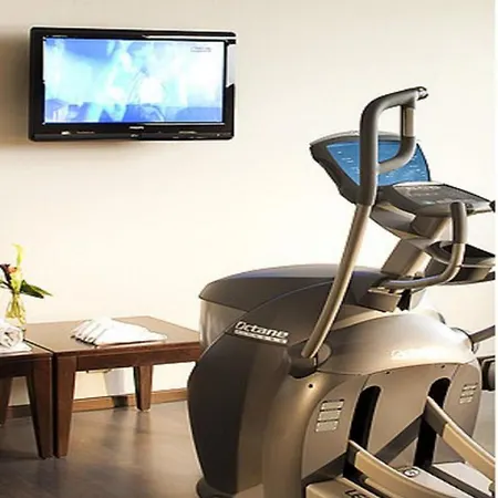 Hotel Escale Oceania Brest 3*