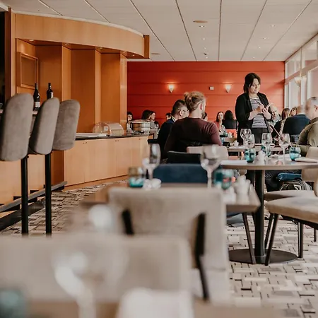 Hotel Escale Oceania Brest 3*
